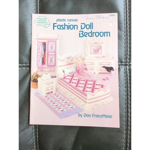 American School of Needlework | 3060 | Plastic Canvas | Fashion Doll Bedroom - Picture 1 of 4